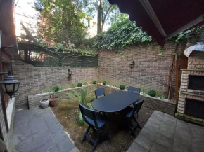 Cozy apartment with garden, 2 bedroom and very close to Bosphorus